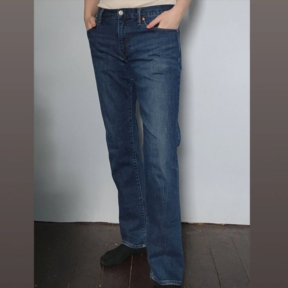 GAP womens straight cut jeans